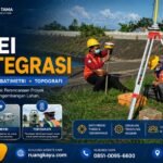 Jasa survey terintegrasi untuk soil investigation, batimetri, dan topografi umumnya ditawarkan oleh perusahaan konsultan geoteknik dan pemetaan untuk kebutuhan konstruksi, pelabuhan, dan pertambangan