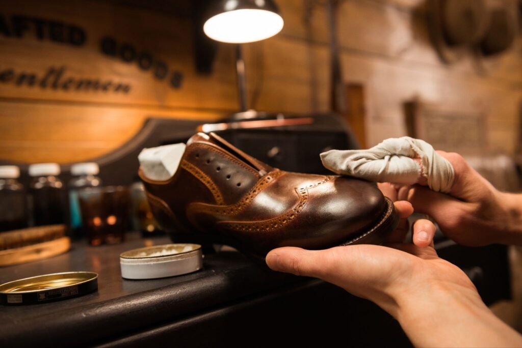 image-1024x684 Sepatu Kesayangan Buluk? Ini Rekomendasi Cuci Sepatu Banyuwangi Terbaik di Washshoesclean.id, Bisa Gratis Antar Jemput!